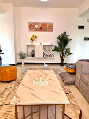 Comfy one bedroom with pool and gym
